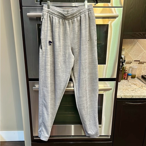 Nike Gray Sweatpants‎ - Picture 1 of 6